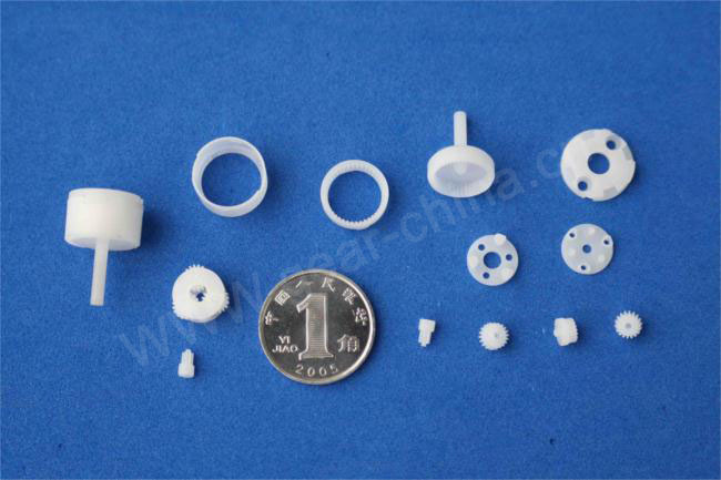 微型减速牙箱及齿轮